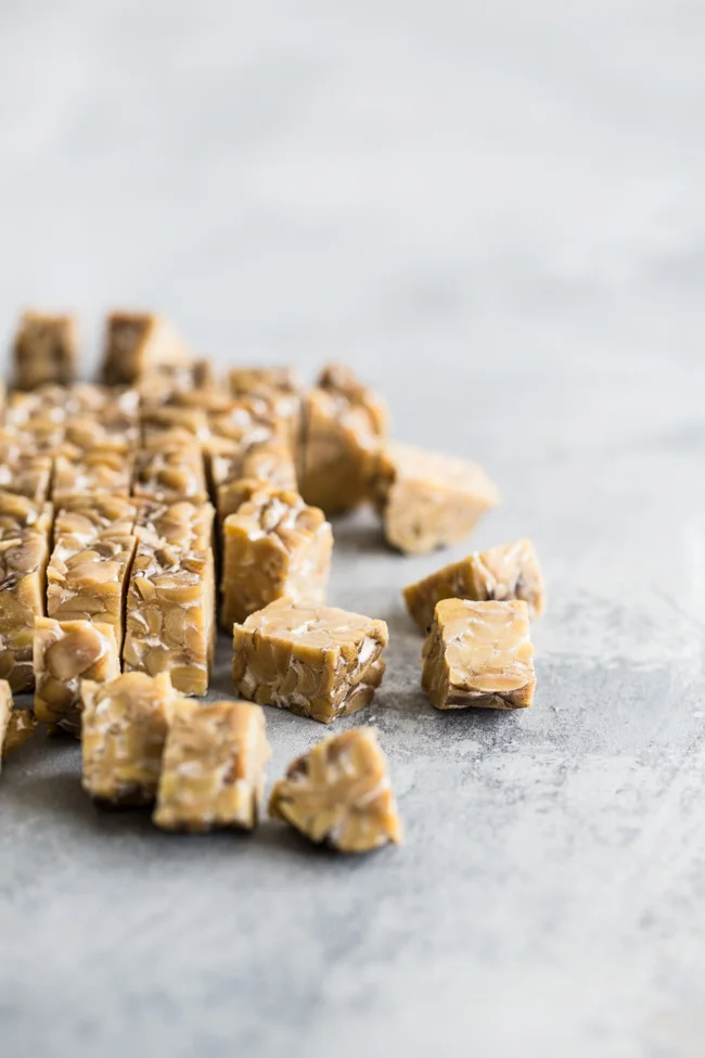 Lemon Garlic Tempeh with Turmeric Hemp Dressing — Edible Perspective